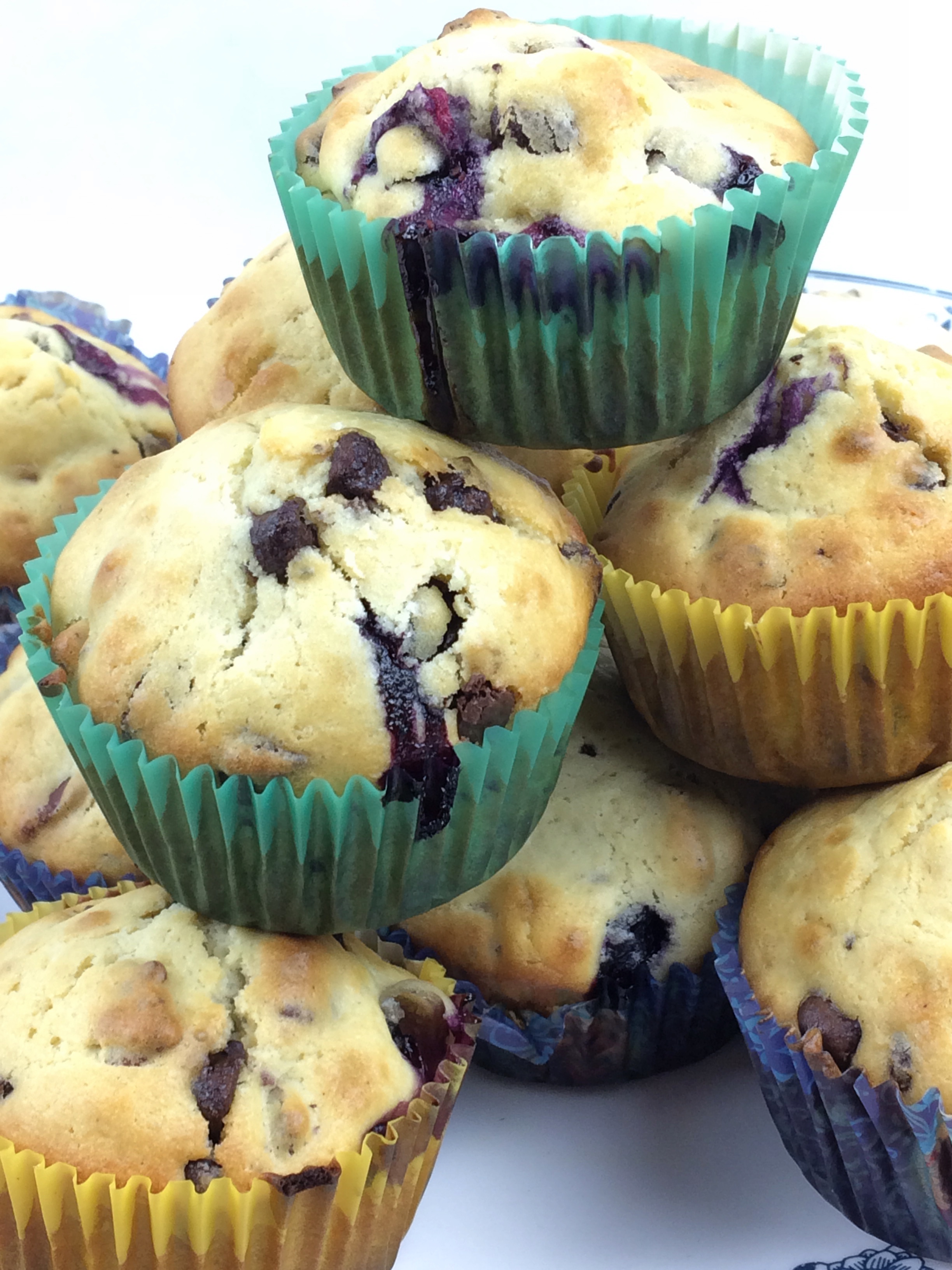 blueberry chocolate chip walnut muffins